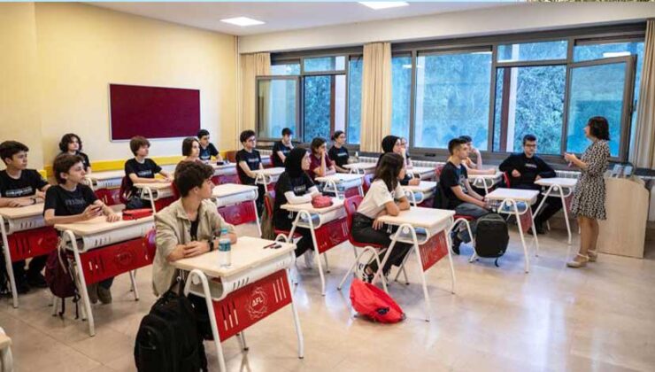 Okullarda ilk ara tatil için son ders zili bugün çaldı