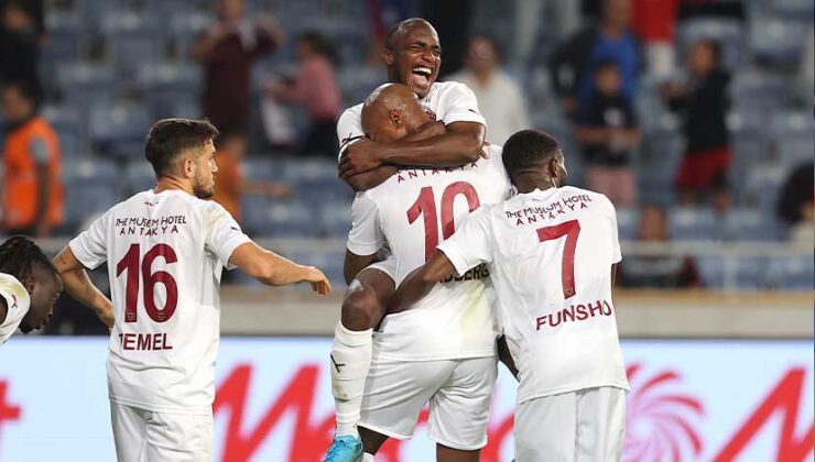 Atakaş Hatayspor Yardımcı Antrenörü Mehmet Bülent Albayrak’tan 3-1’lik Galibiyet Sonrası Açıklama