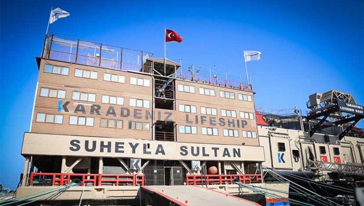 Hatay’da depremzedelere geçici yuva olan gemi olası afetler için hazır