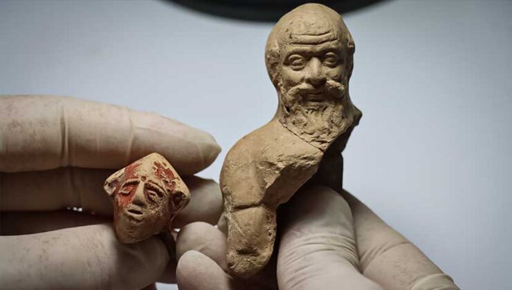 Antakya Antik Hipodrom’da Helenistik Dönemden Heykelcikler Bulundu