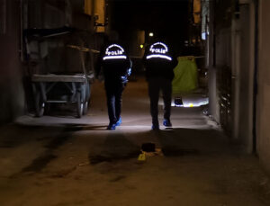 Adana’da “dur” ihtarına uymayan şüpheli silahla vurularak yakalandı