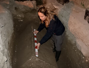 Aziz Nikolaos Kilisesi’nde Tarihi Lahit Bulundu: Kutsal Alan Teorisi Güçleniyor