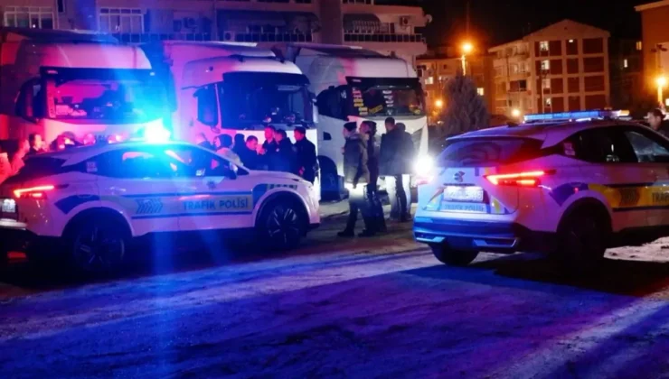 Edirne’de polise mukavemet eden 2 tır sürücüsü gözaltına alındı