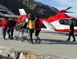 Van’da Ambulans Helikopter Hamile Kadın İçin Havalandı