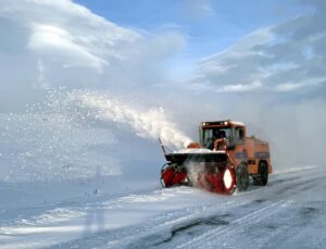 Ardahan’da Karla Mücadele Çalışmaları Başlatıldı