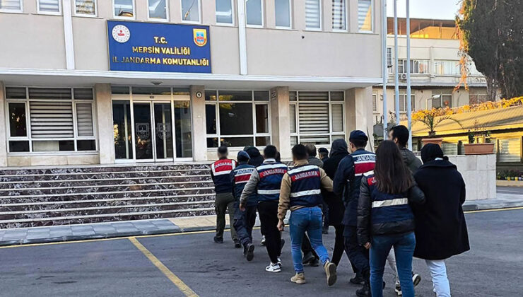 Mersin merkezli DEAŞ operasyonunda yakalanan 7 zanlıdan 6’sı tutuklandı