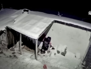 Erzurum’daki 4,5 büyüklüğündeki deprem: Güvenlik kamerasında