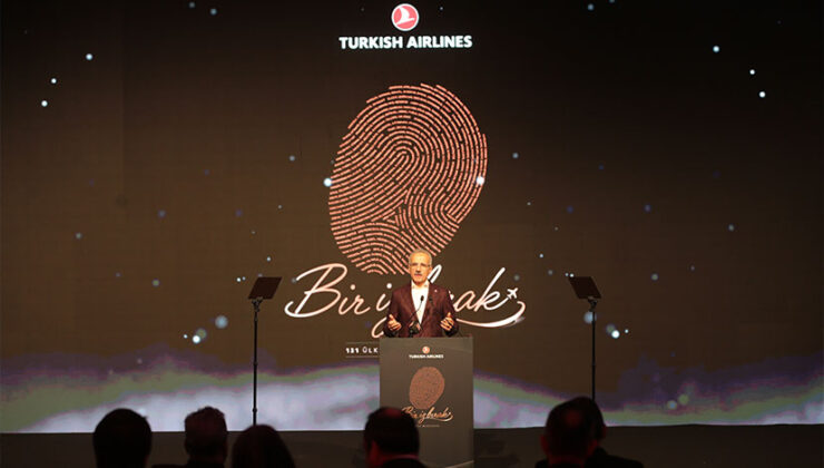 Ulaştırma ve Altyapı Bakanı Abdulkadir Uraloğlu, Türk Hava Yolları Yönetim Zirvesi’ne Katıldı