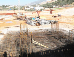İskenderun’da 600 yataklı devlet hastanesi inşaatı sürüyor