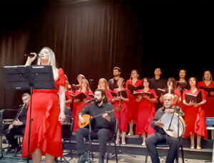 Samandağ’da Gülbahar Halk Korosu Konser Verdi