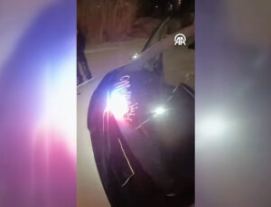 İskenderun’da Alkollü, Ehliyetsiz ve Çakarlı Araç Kullanan Sürücüye Rekor Ceza