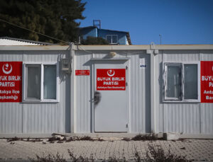 Antakya’da Konteynerlerden Hırsızlık Yapan 3 Şüpheli Tutuklandı