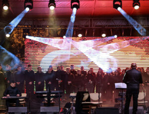 Antakya Medeniyetler Korosu, depremin vurduğu Hatay’a şarkılarla moral veriyor