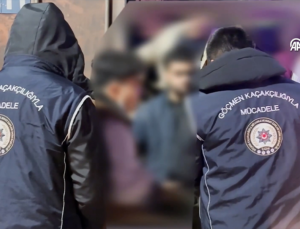 Sivas’ta Tır Dorsesinde 29 Düzensiz Göçmen Yakalandı