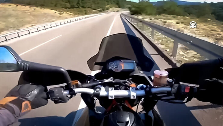 Antalya’da Polis Memurunun Hayatını Kaybettiği Motosiklet Kazası Kameraya Yansıdı