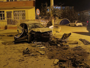 Hatay Samandağ’da İki Otomobil Çarpıştı: 5 Yaralı