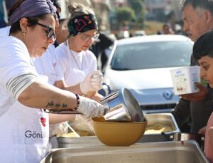 Hatay’daki “Gönül Mutfağı” Ramazan Boyunca İhtiyaç Sahiplerine İftar Ulaştırıyor