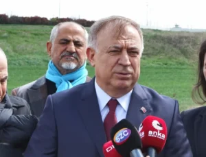 CHP’li Gökan Zeybek’ten Ekrem İmamoğlu’na Cezaevi Ziyareti