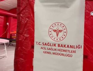 İstanbul UMKE, Deprem Sonrası 3 Millet Bahçesinde Acil Müdahale Çadırları Kurdu