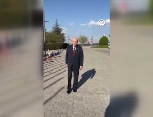 MHP, Devlet Bahçeli’nin Yürüyüş Videosunu Paylaştı