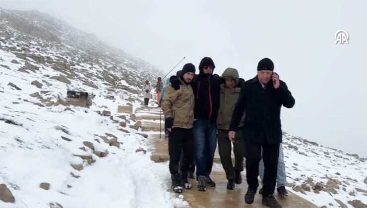 Nemrut Dağı’nda yaralanan Fransız turist ekiplerce kurtarıldı