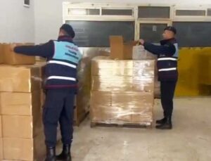 İzmir’de 8 ton etil alkol ele geçirildi