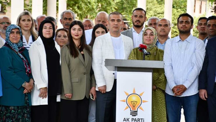 Hatay ve Çevre İllerde AK Parti Teşkilatlarından 27 Mayıs Darbesine Kınama