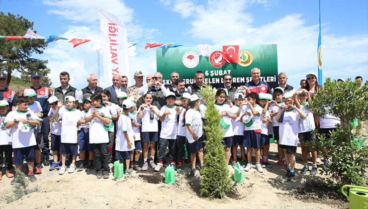 Hatay’da Deprem Şehitleri Anısına 1000 Fidan Toprakla Buluştu