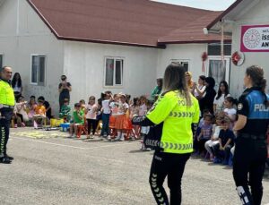 Belen’de Miniklere Trafik Bilinci Aşılandı