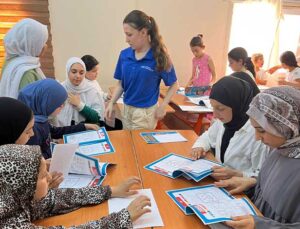 Hatay’da Suriyeli Yetim Çocuklara Kodlama ve Algoritma Eğitimi
