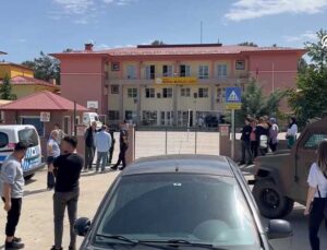 Giresun’da lisede silahlı saldırıya uğrayan geçici işçi statüsündeki 2 kız kardeşten biri öldü