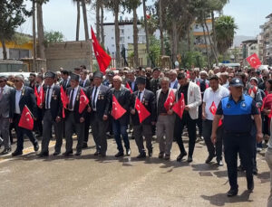 Hatay’ın Reyhanlı ilçesindeki bombalı saldırılarda hayatını kaybedenler anıldı