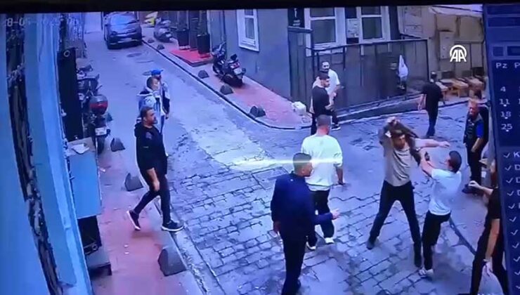 Beyoğlu’nda Beyzbol Sopalı Kavgada 3 Kişi Tutuklandı!