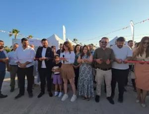 Samandağ’da Kitap Fuarı Ziyaretçilere Kapılarını Açtı