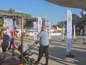 Datça’da Lezzet Rüzgarı Başladı: 1. Gastronomi Festivali Ziyaretçilerini Ağırlıyor