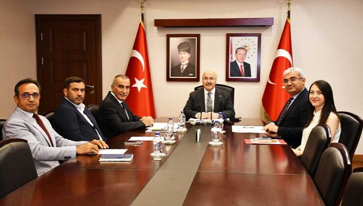 Adana’da yeni evleneceklere ve ailelere, mobilya ve beyaz eşyada indirim sağlanacak
