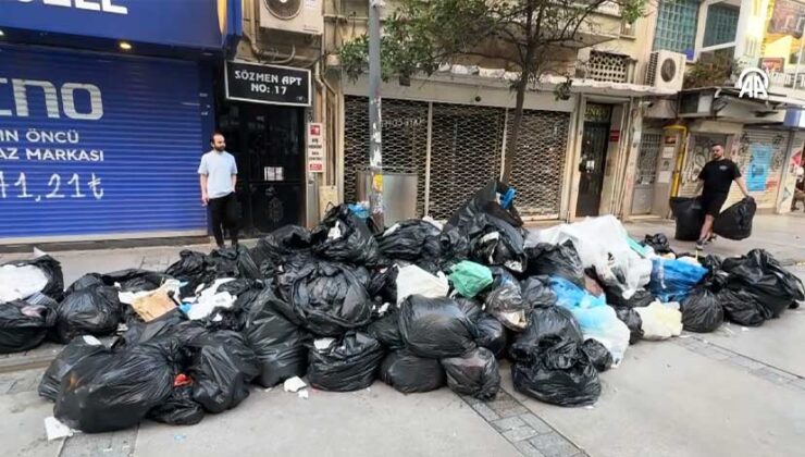 İzmir’de toplanmayan çöpler tepkilere neden oluyor