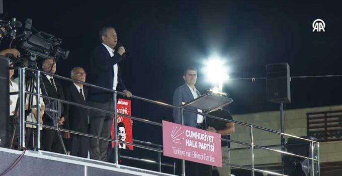 CHP Genel Başkanı Özel, Şile’de konuştu