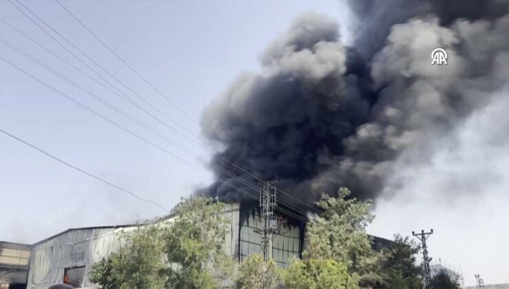 Gaziantep’te Halı Fabrikasında Yangın