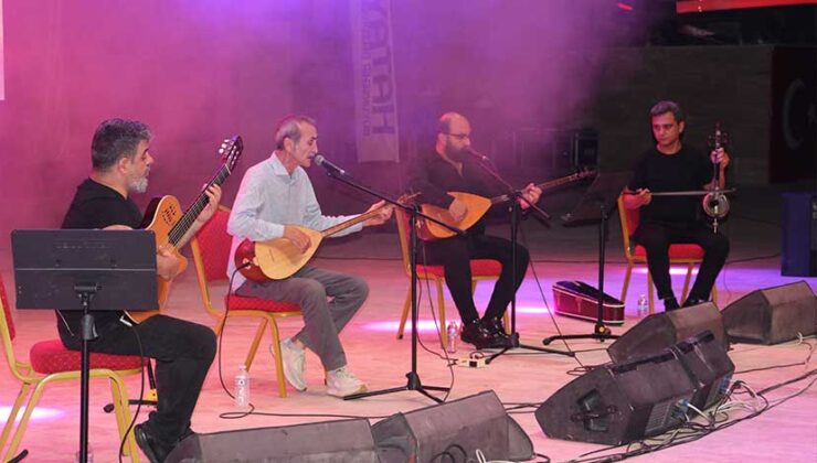 Cengiz Özkan, Hatay’daki Konserini Şehitler Nedeniyle Yarıda Kesti