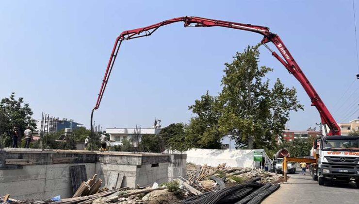 Dörtyol’da Cami İçin Ekmek Mesaisi: Vatandaşlar Yeniden İnşa İçin El Ele