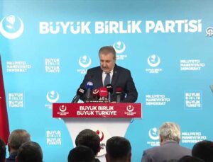 Destici’den Leman Dergisi ve CHP Lideri Özel’e Sert Tepki: “Milletimizin Vicdanına Havale Ediyorum”