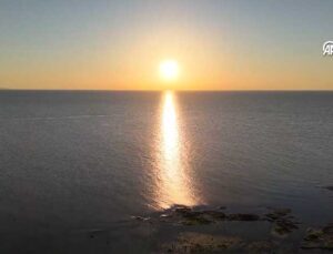 Yason Burnu’nda Gün Batımı Büyüledi: Kızıllık Kartpostallık Görüntüler Oluşturdu