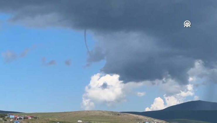 Ardahan’ın Damal İlçesinde Kısa Süreli Hortum Paniği Yaşandı