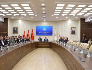 Bakan Işıkhan: “Oransal zamda mutabakat sağlanamadı, karar Hakem Kurulu’nda”