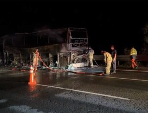 Ankara’da Seyir Halindeki Yolcu Otobüsü Alev Aldı: 36 Yolcu Tahliye Edildi