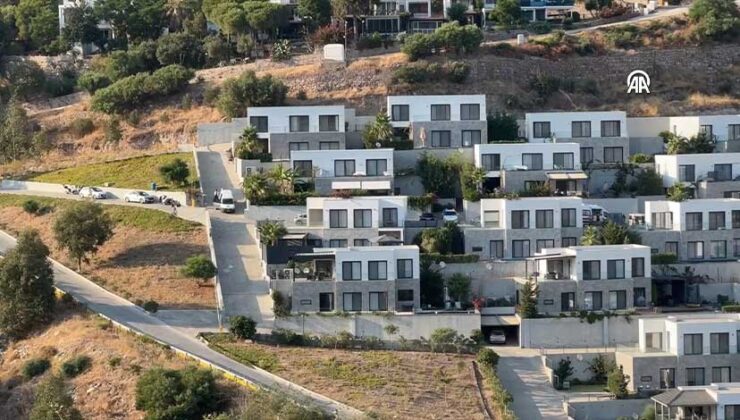 Bodrum’da İki Kişi Evde Silahla Vurulmuş Halde Ölü Bulundu