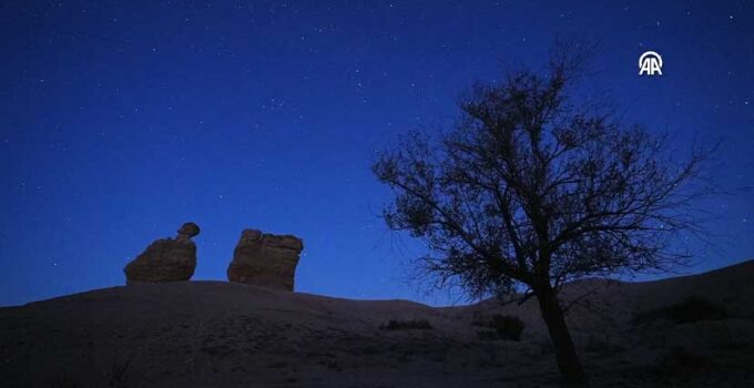 Konya Kuşça Peribacaları’nda Meteor Yağmuru Görsel Şölen Oluşturdu