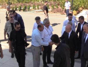 Bakan Mehmet Şimşek, Batman’da Taziyeleri Kabul Etti