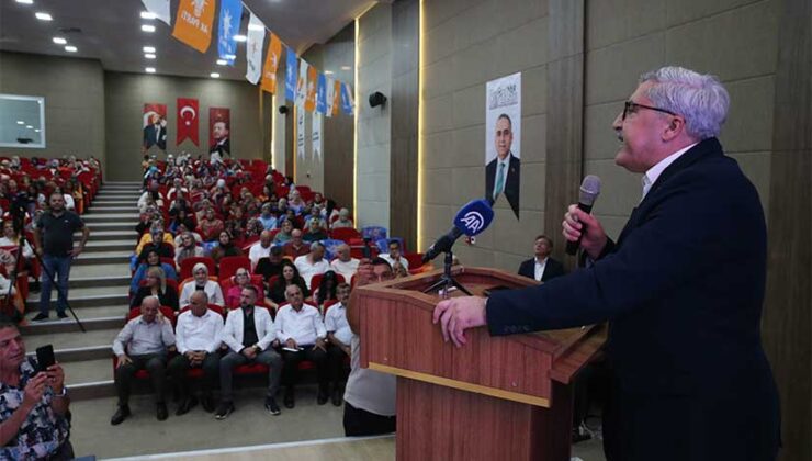AK Parti Kadın Kolları Toplantısı: “Bu Millet Erdoğan’ı Yeniden Seçecek”